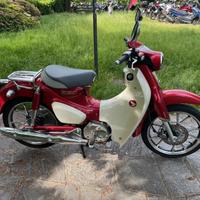 Honda Super Cub 125 RED