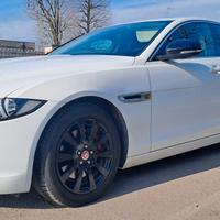 Jaguar XE 2.0 D 180 CV aut. Prestige Business Edit