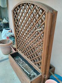 2 vasi in  legno con griglia