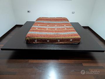Letto moderno XXL effetto wengé