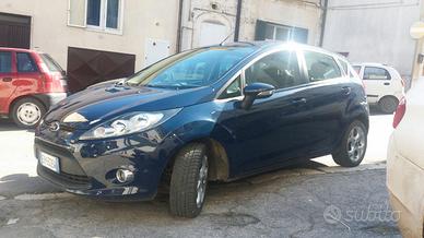 FORD Fiesta 6ª serie - 2012