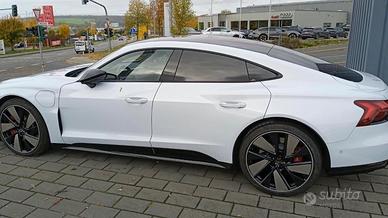 Audi E-tron GT quattro