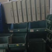 Contenitori bocca di lupo componibili in blocco