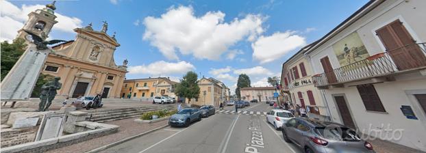 Indipendente su due livelli in zona centrale