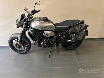 Yamaha XSR 700 ABS