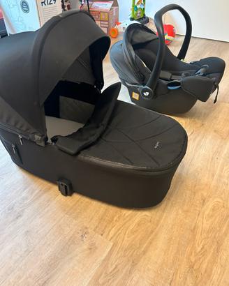 Passegino trio con base 360 seggiolino auto 4 anni