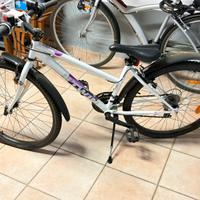 Bicicletta B-Twin 300