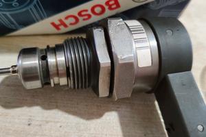 Regolatore di pressione carburante rail Bosch  