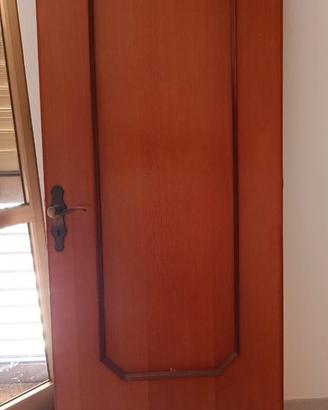 5 Porte da Interni con Telaio e cornici
