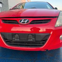 RICAMBI USATI AUTO VARI HYUNDAI i20 2009 1200 BENZ