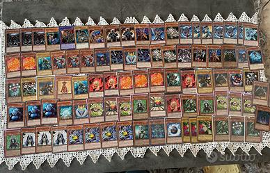 Carte mostri old yugioh konami (1€ non acquistare)