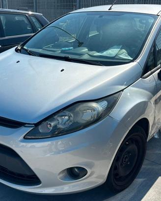 FORD FIESTA per ricambi usati