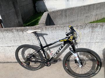 Scoot scale rc 600 fuul carbon