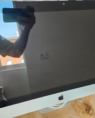 iMac 21 