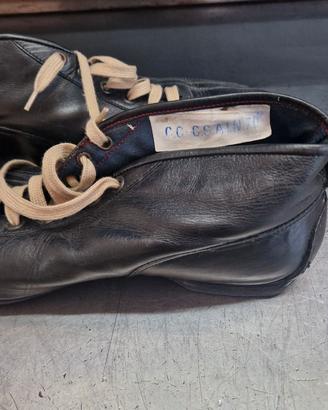 Scarpe da pilota fatte a mano