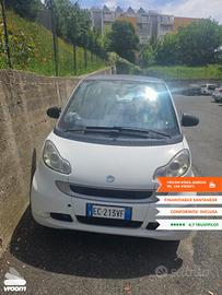 SMART fortwo 2� serie fortwo 1000 52 kW MHD cou...