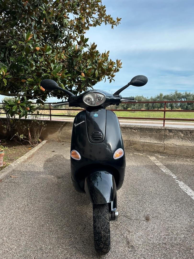 Vespa et4 125 Moto e Scooter In vendita a Bari