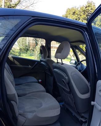 ricambi/sedili/fanali Citroen picasso xsara