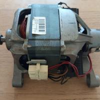 Ricambio lavatrice Indesit: motore
