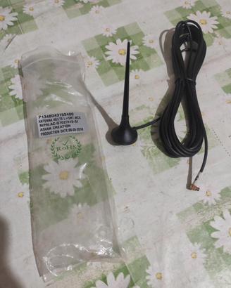 Antenna 4G/LTE con cavo 5 metri (connettore MCX)