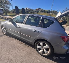 Mazda 3 anno 2004