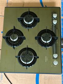 Piano cottura 4 fuochi HOTPOINT ARISTON in vetro