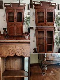 Credenza vetrina d'epoca in legno massello