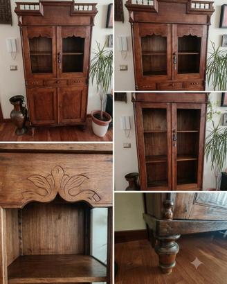 Credenza vetrina d'epoca in legno massello