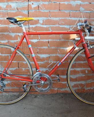 Bici da corsa Bianchi by Touring+sella+computer