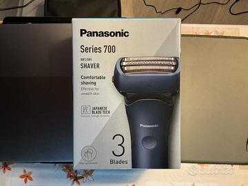Rasoio Panasonic Series 700 (pari al nuovo)