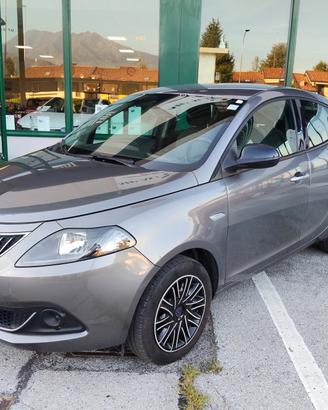 Lancia Ypsilon 1.0 FireFly 2022