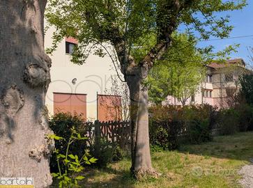 Appartamento di 96 m² con 4 locali e box auto a Sa