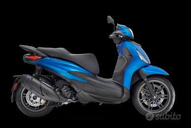 Piaggio Beverly 300 i.e. sport blu