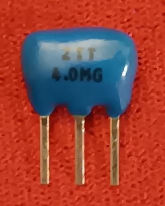 Risuonatore ceramico 3 pin 4Mhz