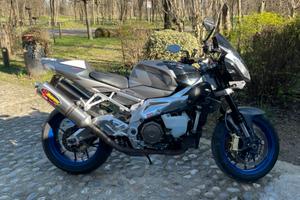 Aprilia tuono 1000 ?2