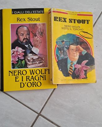 2 libri gialli con Nero Wolfe 