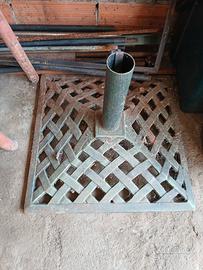 Porta ombrellone in ghisa