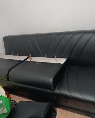 Divano Letto 3 posti ecopelle nero