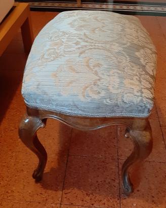 Pouf/ottomana in stile chippendale