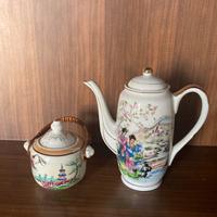 Teiera e zuccheriera orientali