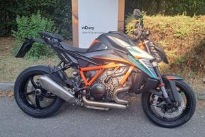 KTM 1390 Super Duke EVO