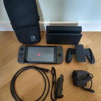Nintendo Switch (modello 2019) - grigia