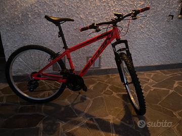 Bicicletta intersport PREZZO TRATTABILE