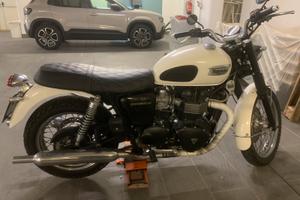 Triumph Bonneville SE (Special Edition)