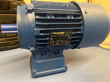 Motore Elettrico Trifase Carpanelli 1.5kW confreno