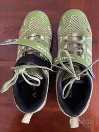 Scarpe Vaude con attacchi rapidi