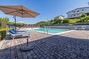 villa-di-584-m²-con-piu-di-5-locali-e-box-auto-dop