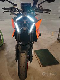 KTM 990 Duke 