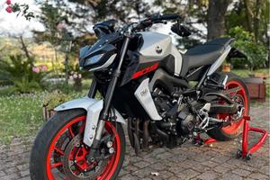 Yamaha MT 09 