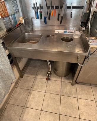 Cucina di pescheria/gastronomia/ristorante